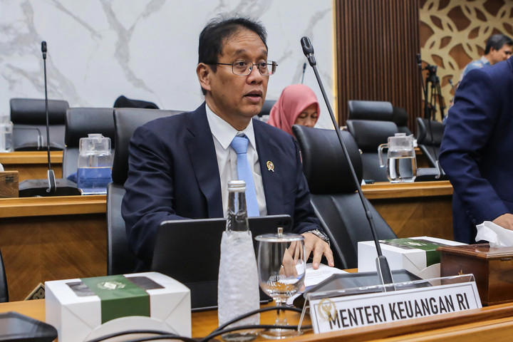 Menteri Keuangan Purbaya Yudhi Sadewa mengungkapkan realisasi belanja subsidi dan kompensasi dalam APBN 2026 mencapai Rp 233 triliun