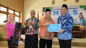 Kunjungi sekolah Fransiskus, Mendikdasmen Abdul Mu’ti tegaskan MPLS awal pendidikan karakter